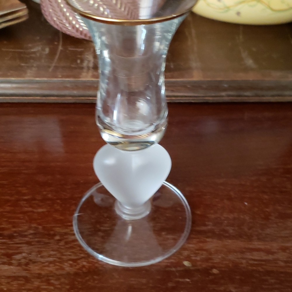Bud vase